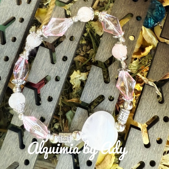 Pink quartz chunky heart silver statement bracelet - Picture 1 of 4